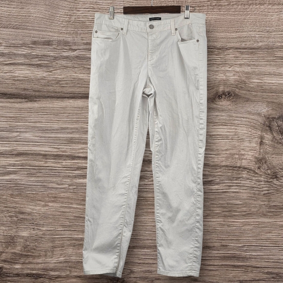 Eileen Fisher Jeans Womens 10 White Mid Rise Stretch Straight Leg‎ Denim Pockets - Picture 1 of 9